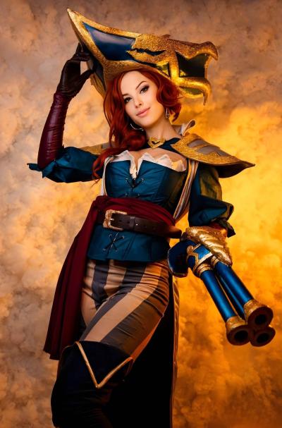 League of Legends - Miss Fortune (The Bounty Hunter) (Captain) Cosplay