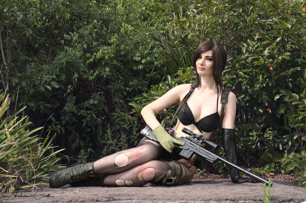 Metal Gear Solid 5 - The Phantom Pain - Sniper "Quiet" (Tixij) Cosplay - elegant capture
