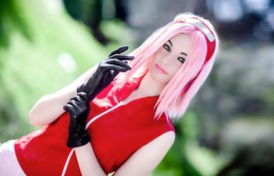 Naruto - Sakura Haruno Cosplay