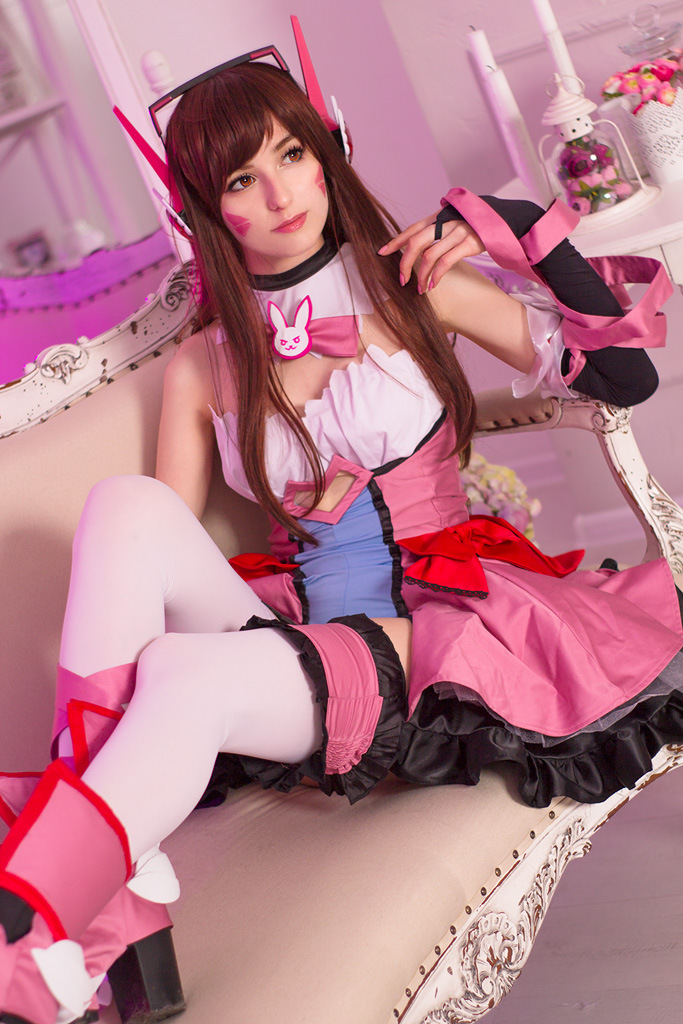 Overwatch - D.VA (White Cat) Cosplay - soft focus costume shot Overwatch - D.VA (White Cat) Cosplay - soft focus costume shot
