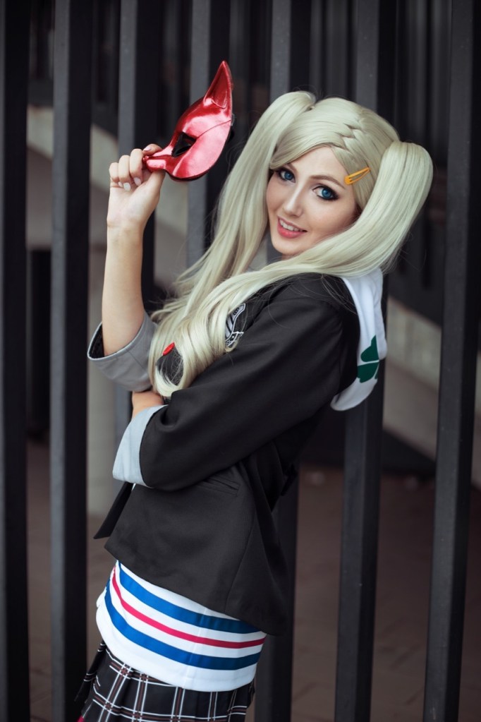 Persona 5 - Ann Takamaki Cosplay - professional cosplay study