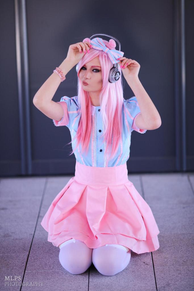 super sonico in production super sonico cosplay 03