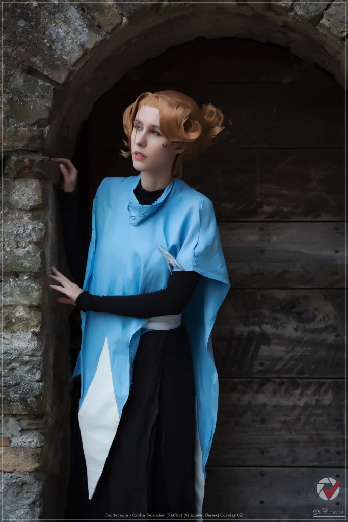 Castlevania (TV Series) - Sypha Belnades  Cosplay - costume show