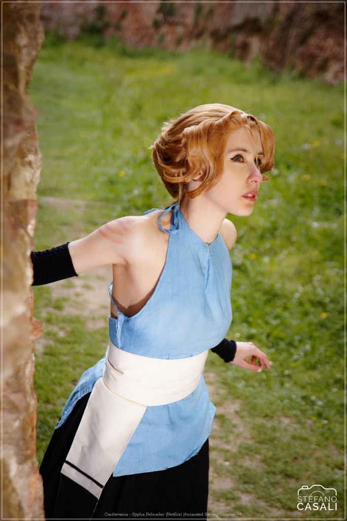 Castlevania (TV Series) - Sypha Belnades  Cosplay - full body port.