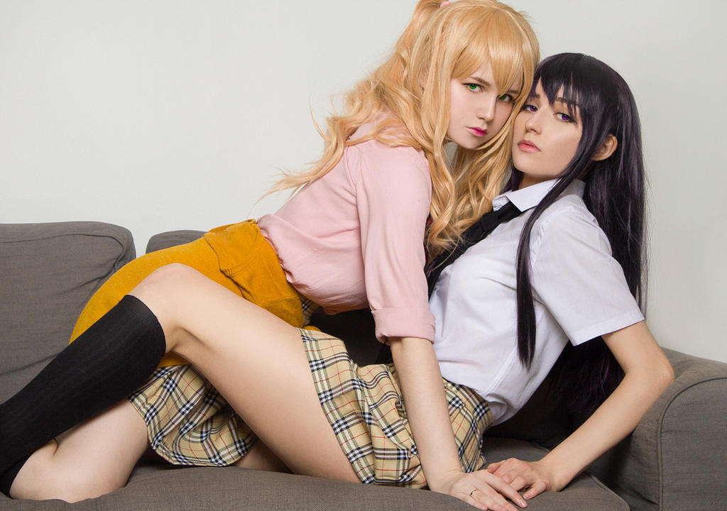 Citrus - Mei Aihara (Mei Mei) &amp; Yuzu Aihara (Yuzucchi) Cosplay - full length photo