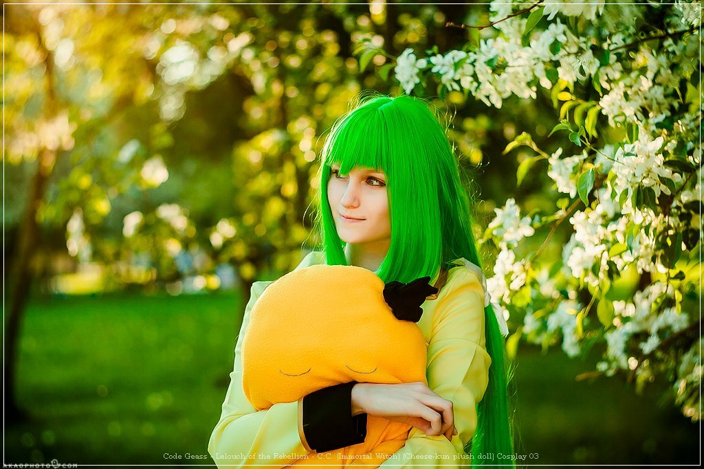 Code Geass - Lelouch of the Rebellion - C.C. (Immortal Witch) (Cheese-kun plush doll) Cosplay - anime costume