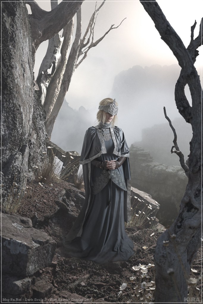 Dark Souls 3 - Fire Keeper Cosplay - full body character photo Dark Souls 3 - Fire Keeper Cosplay - full body character photo