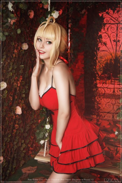 Fate Extra CCC - Nero Claudius (Red Saber) (Emperor of Roses) Cosplay