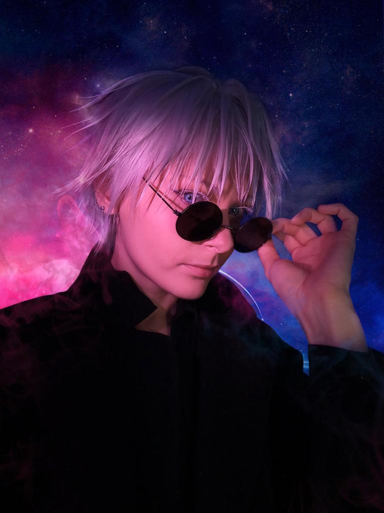 Jujutsu Kaisen - Satoru Gojo Cosplay - character costume portrait