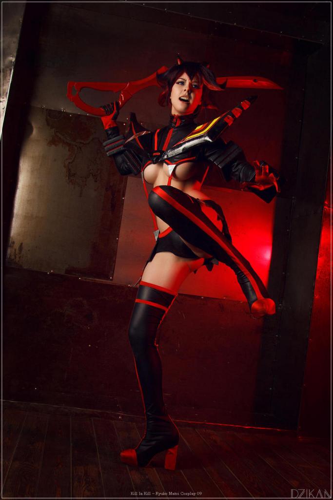 Kill la Kill - Ryuko Matoi Cosplay - suggestive high-contrast shot