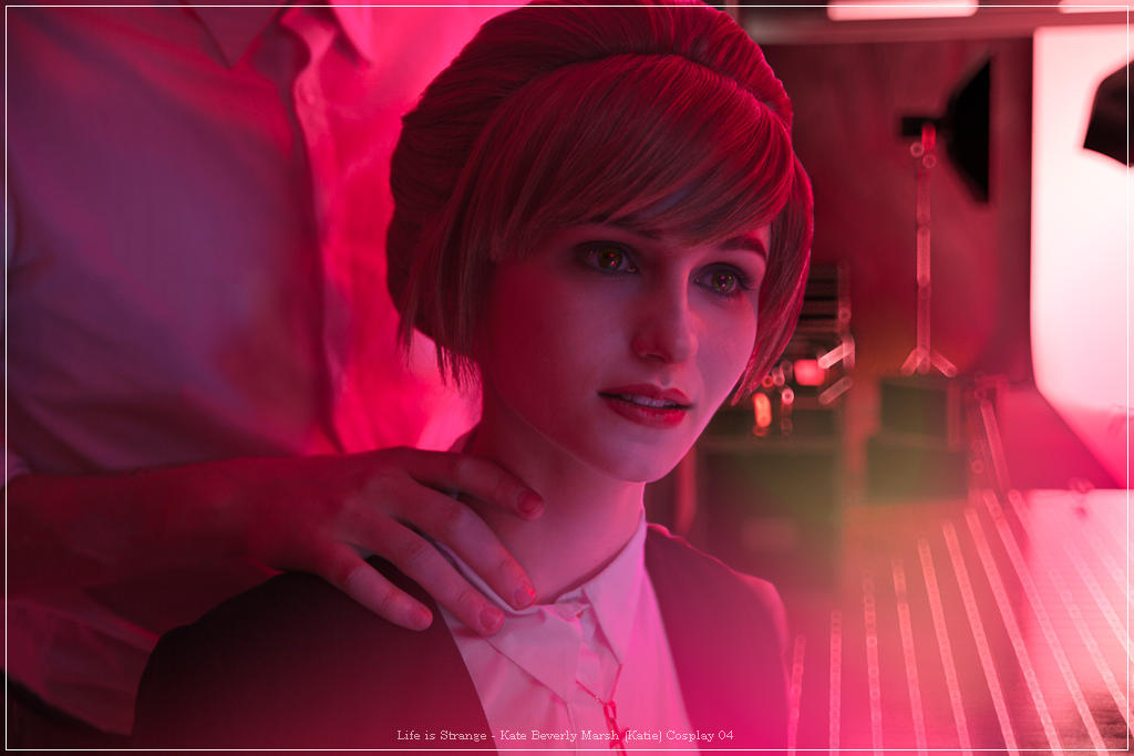 Life is Strange - Kate Beverly Marsh (Katie) Cosplay - delicate portrait