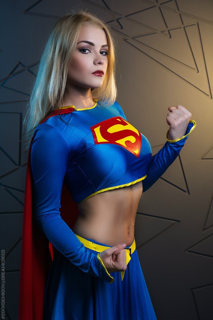 Supergirl - Kara Zor-El Cosplay