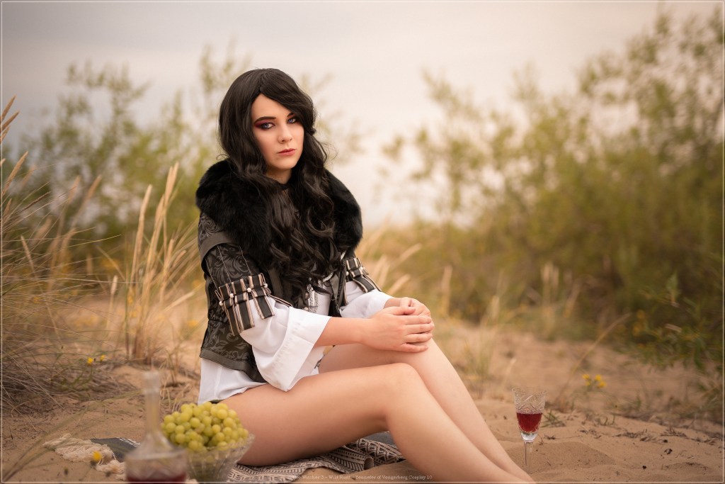 The Witcher 3 - Wild Hunt - Yennefer of Vengerberg Cosplay - authentic view The Witcher 3 - Wild Hunt - Yennefer of Vengerberg Cosplay - authentic view