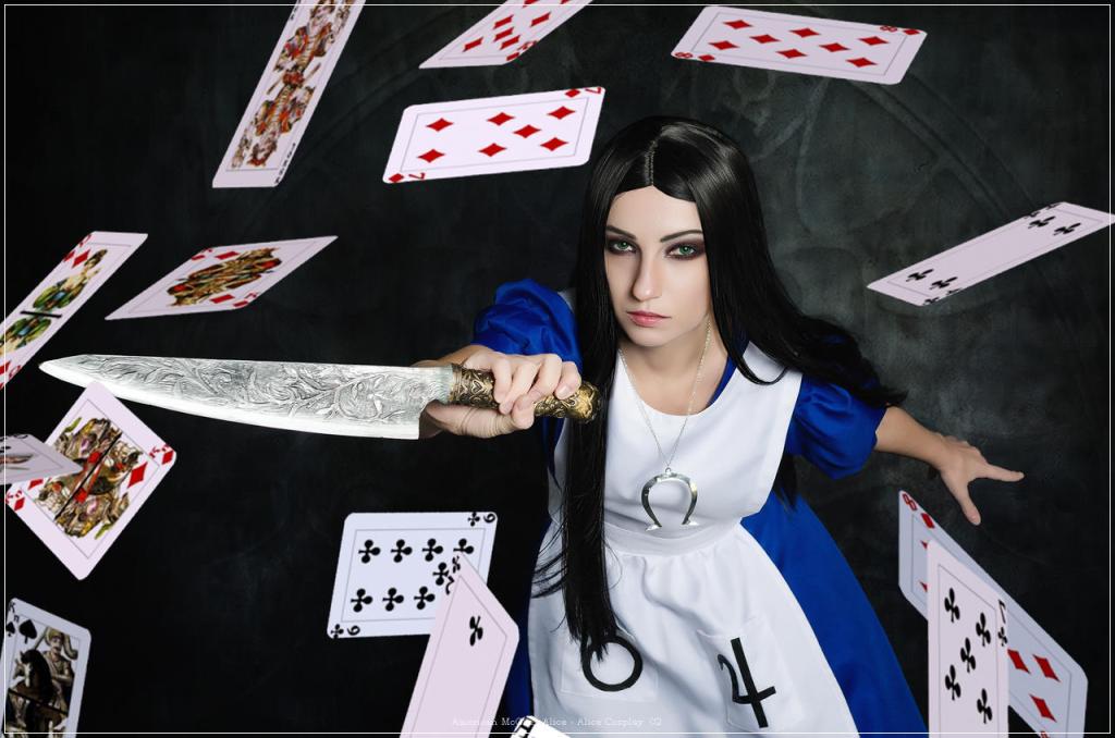 American McGees Alice - Alice Cosplay - full length character portrait