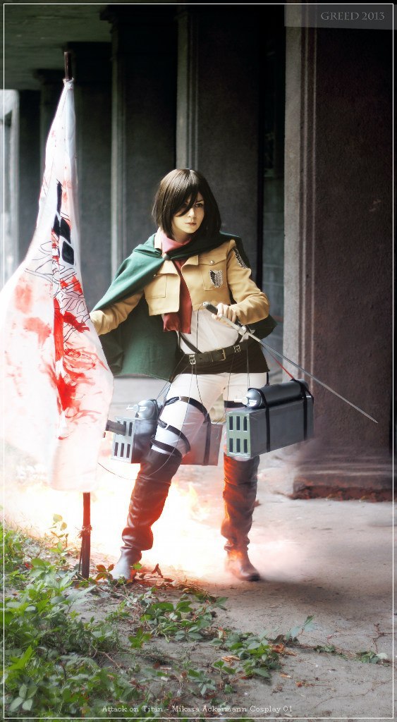 Attack on Titan - Mikasa Ackermann Cosplay - costume show
