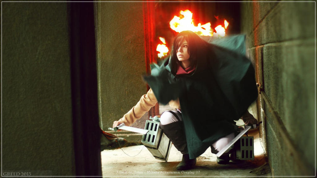 Attack on Titan - Mikasa Ackermann Cosplay - full length port.