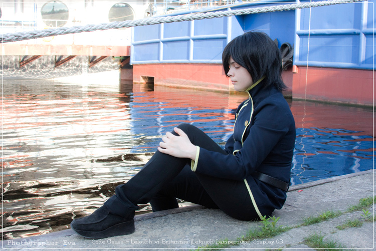 Code Geass - Lelouch vi Britannia (Lelouch Lamperouge) Cosplay full length photo