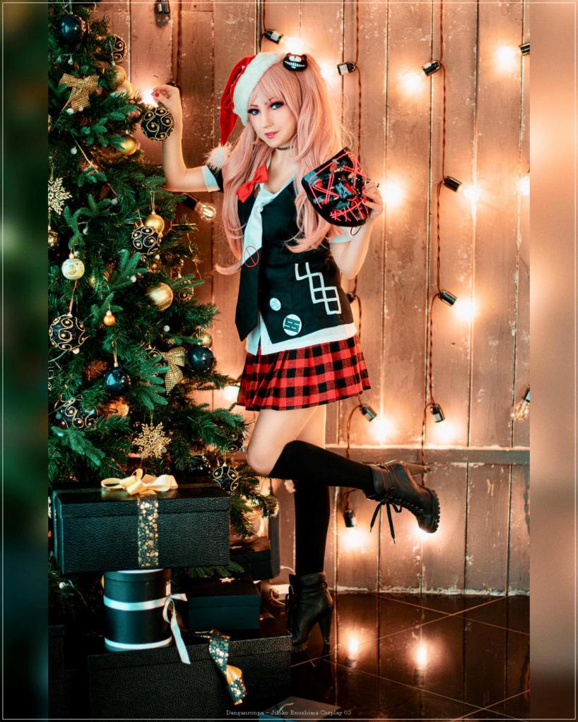 Danganronpa - Junko Enoshima Cosplay - nuanced character study