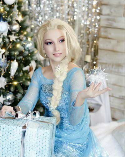 Frozen - Elsa Cosplay