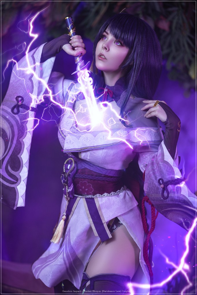 Genshin Impact - Raiden Shogun (Narukamis Law) Cosplay - elegant capture