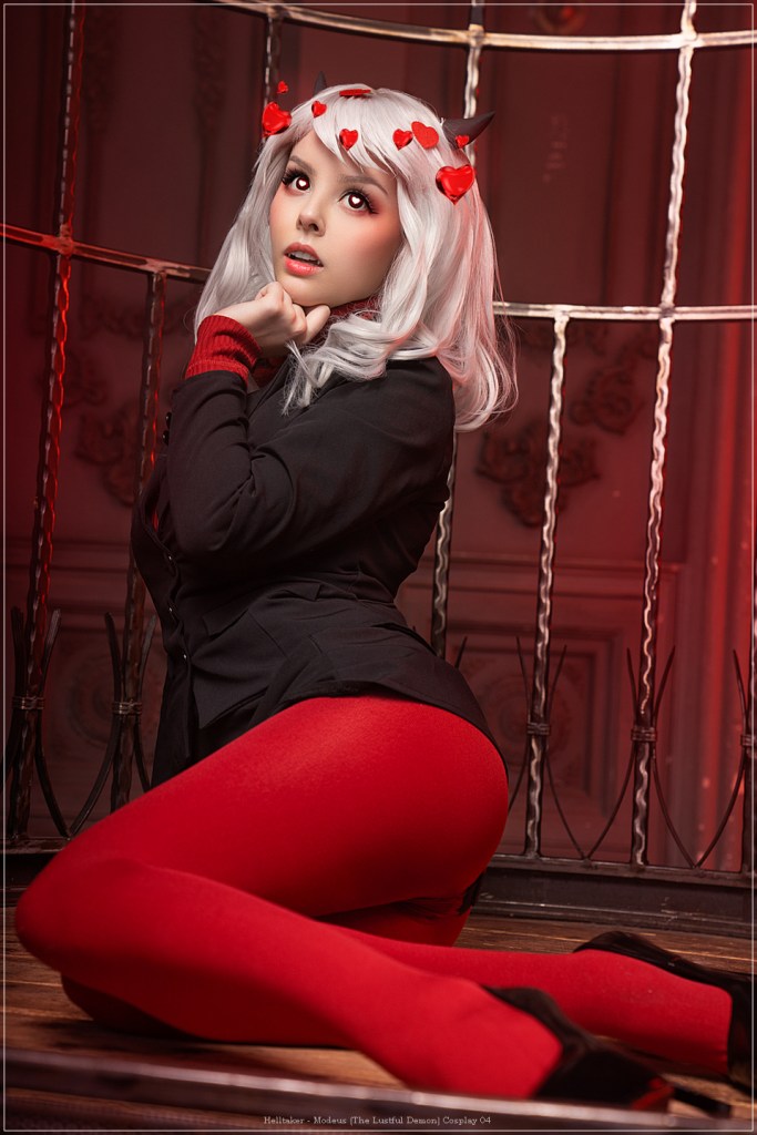 Helltaker - Modeus (The Lustful Demon) Cosplay - costume show