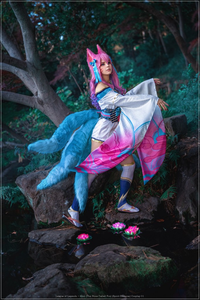 League of Legends - Ahri (The Nine-Tailed Fox) (Spirit Blossom) Cosplay full body character photo