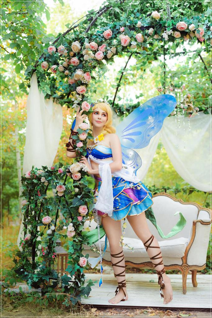 Love Live - Eli Ayase & Nozomi Tojo (Fairy) Cosplay - light aesthetic Love Live - Eli Ayase & Nozomi Tojo (Fairy) Cosplay - light aesthetic