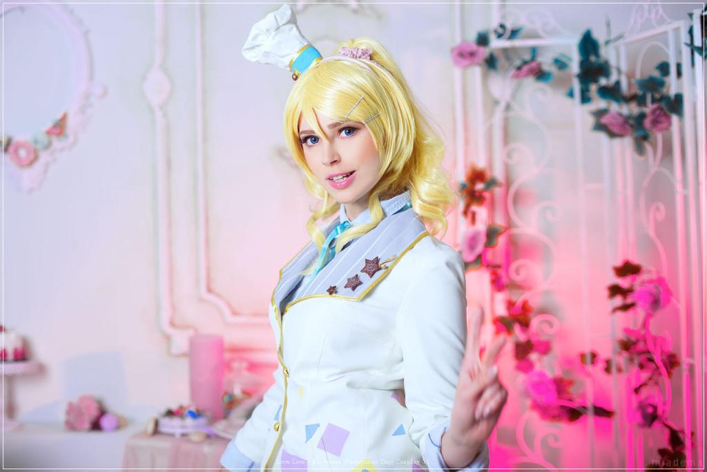 Love Live - Eli Ayase (Valentines Day) Cosplay character recreation portrait