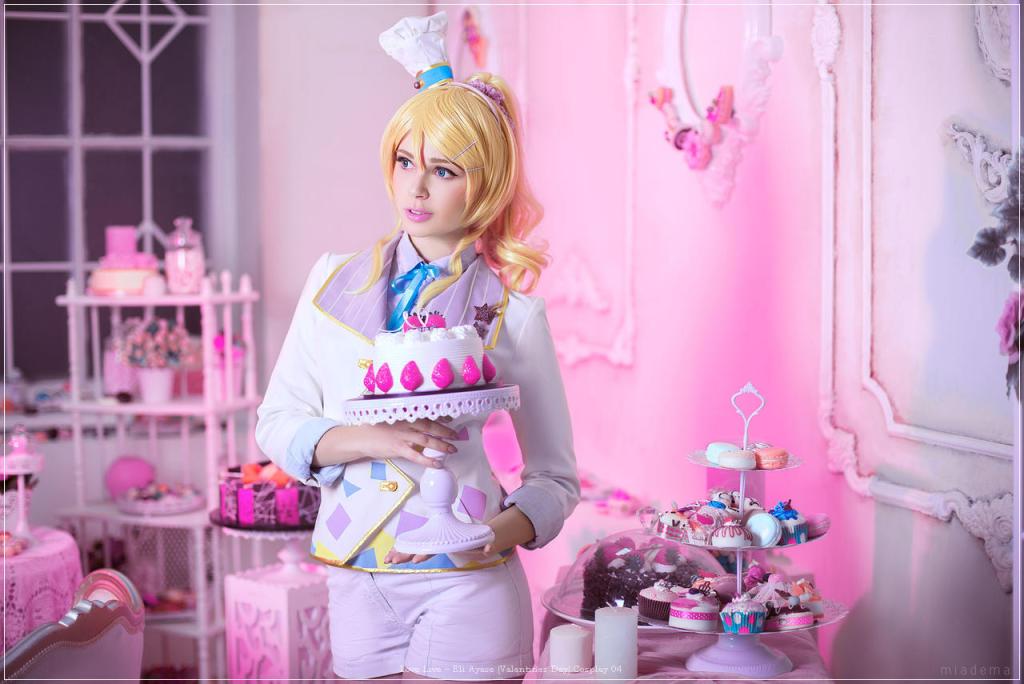 Love Live - Eli Ayase (Valentines Day) Cosplay full body portrait photography