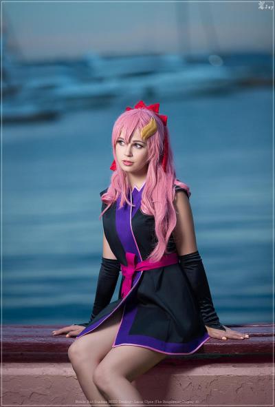 Mobile Suit Gundam SEED Destiny - Lacus Clyne (The Songstress) Cosplay
