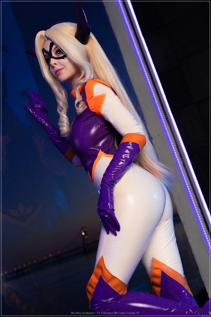 My Hero Academia - Yu Takeyama (Mt Lady) Cosplay - expressive portrait My Hero Academia - Yu Takeyama (Mt Lady) Cosplay - expressive portrait