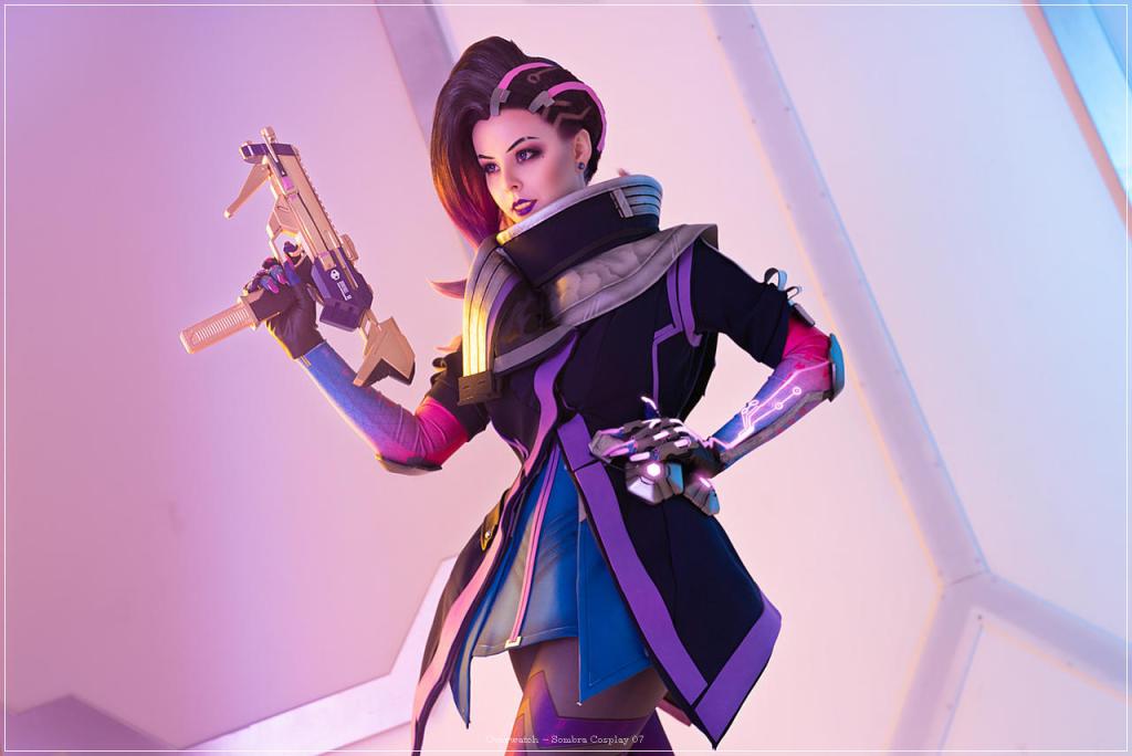 Overwatch - Sombra Cosplay - professional cosplay study