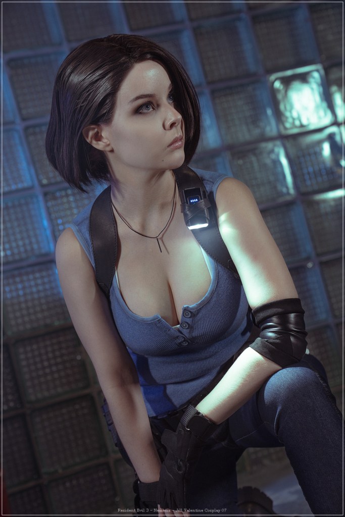 Resident Evil 3 - Remake - Jill Valentine Cosplay - light aesthetic Resident Evil 3 - Remake - Jill Valentine Cosplay - light aesthetic