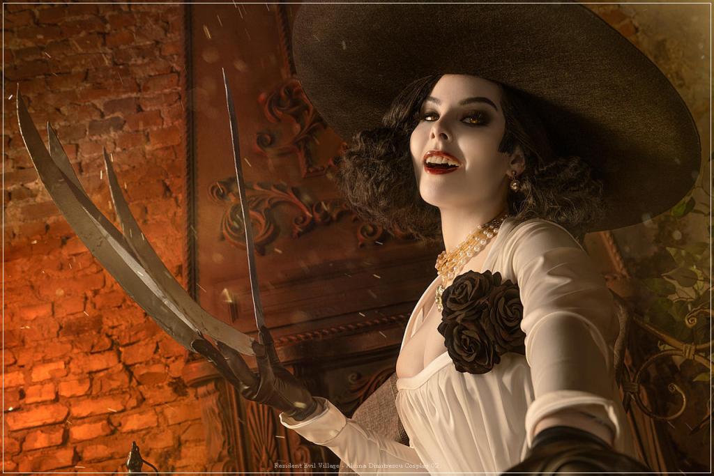 Resident Evil Village - Alcina Dimitrescu Cosplay - premium study