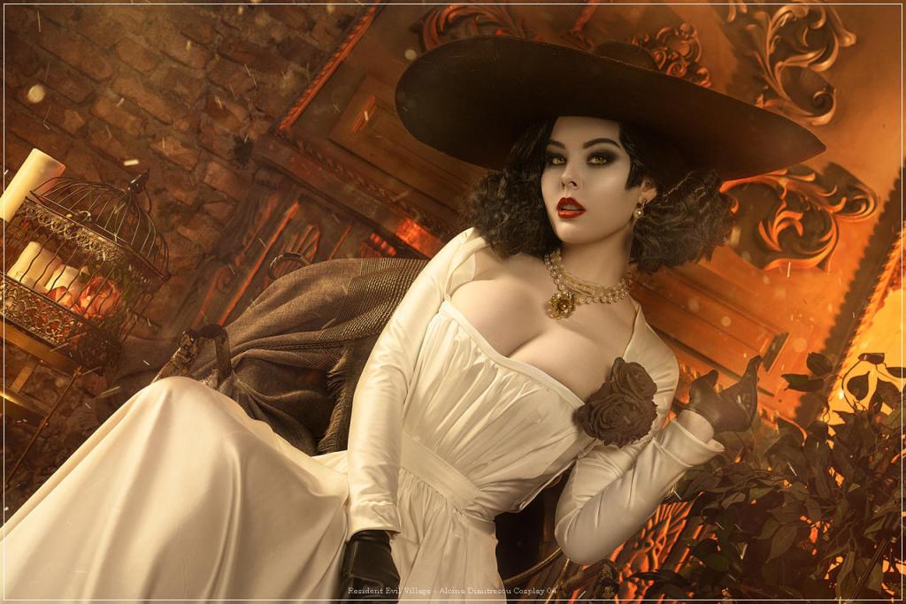 Resident Evil Village - Alcina Dimitrescu Cosplay - character photo