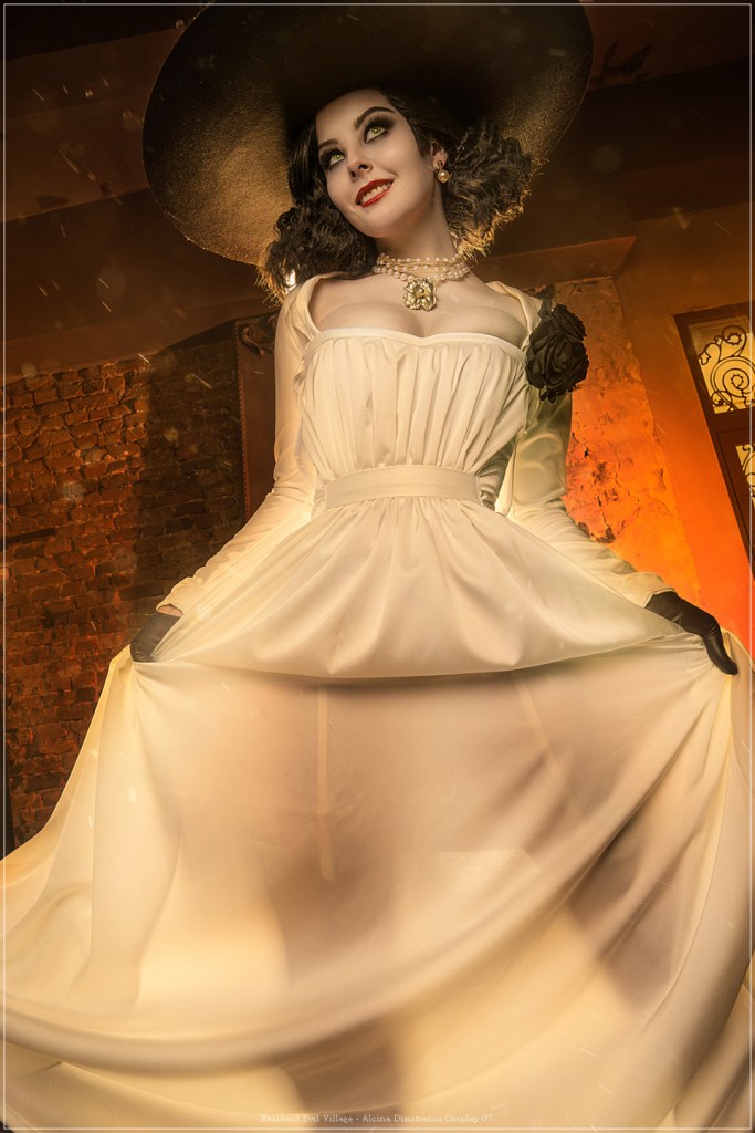 Resident Evil Village - Alcina Dimitrescu Cosplay - character analysis
