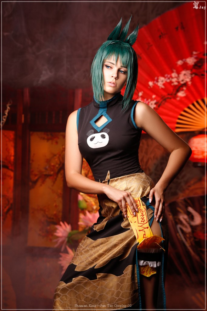 Shaman King - Jun Tao Cosplay - full length photo