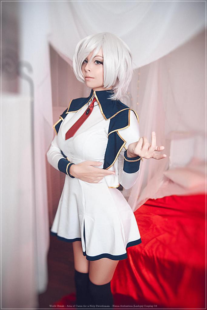 World Break - Aria of Curse for a Holy Swordsman - Elena Arshavina (Leshya) Cosplay - full length port.