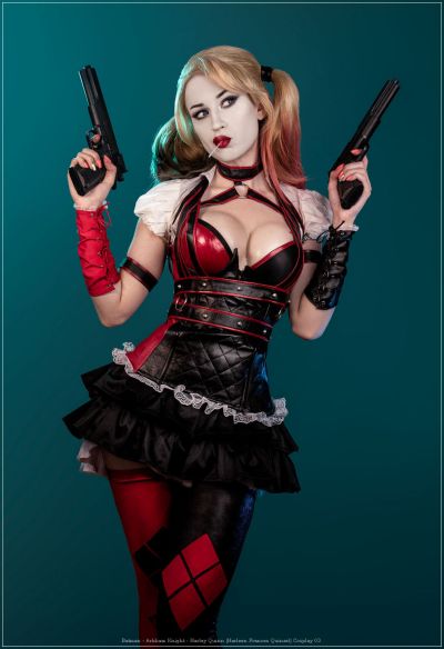 Batman - Arkham Knight - Harley Quinn (Harleen Frances Quinzel) Cosplay