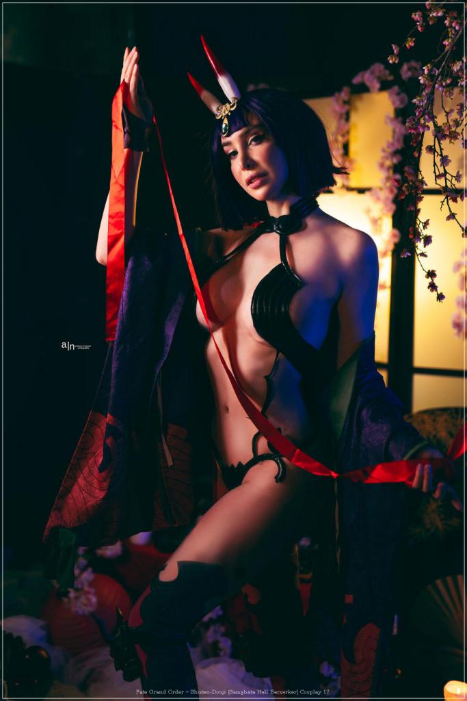 Fate Grand Order - Shuten-Douji (Samghata Hell Berserker) Cosplay - suggestive shot