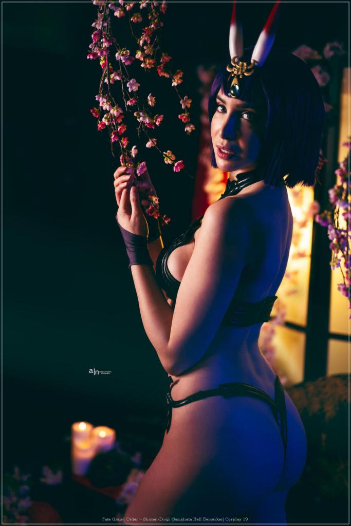 Fate Grand Order - Shuten-Douji (Samghata Hell Berserker) Cosplay - intimate portrait