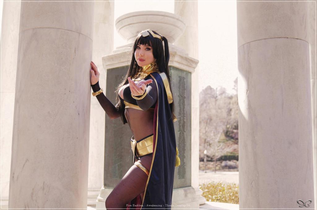 Fire Emblem - Awakening - Tharja Cosplay - refined costume study