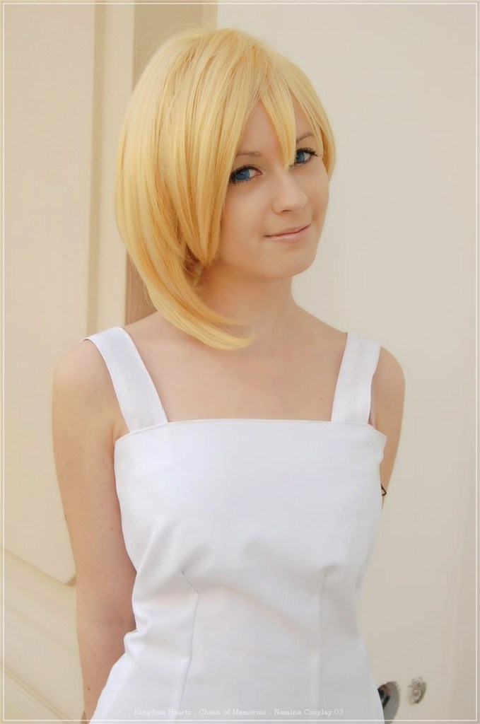Kingdom Hearts - Chain of Memories - Namine Cosplay - body photo
