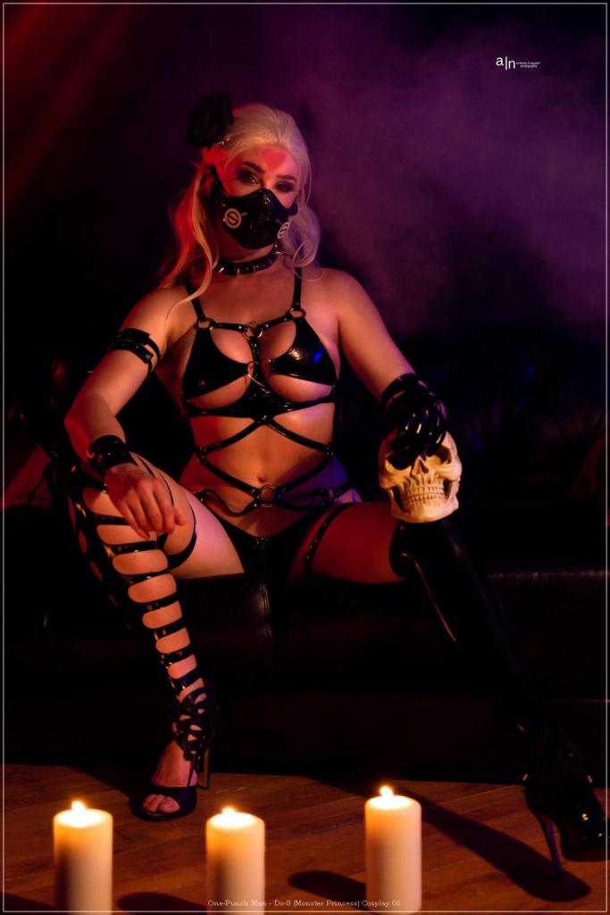 One-Punch Man - Do-S (Monster Princess) Cosplay - intimate portrait