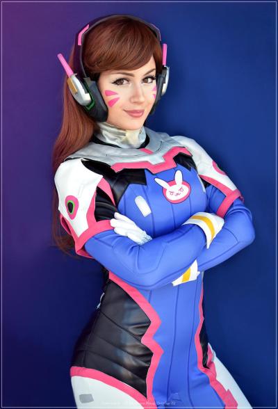 Overwatch - D.VA (Hana Song) Cosplay