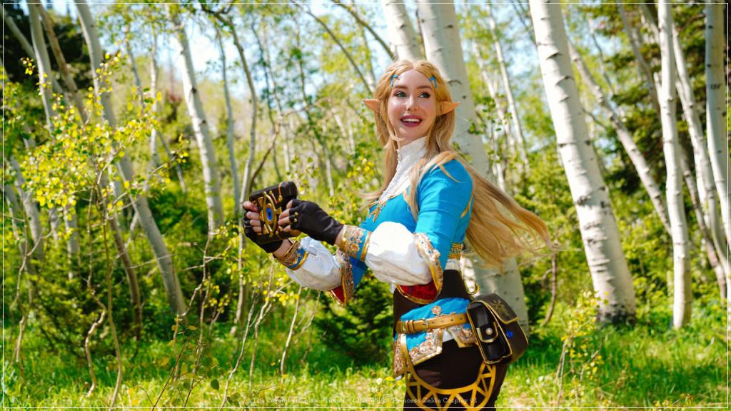 The Legend of Zelda - Breath of the Wild - Princess Zelda Cosplay - costume portrait The Legend of Zelda - Breath of the Wild - Princess Zelda Cosplay - costume portrait