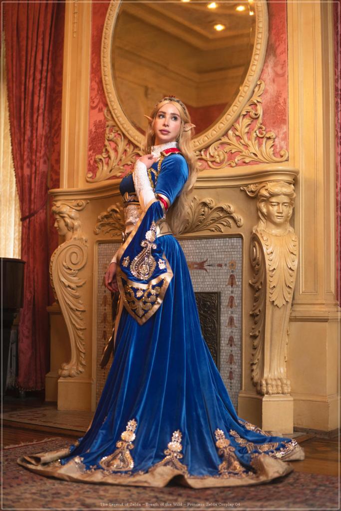 The Legend of Zelda - Breath of the Wild - Princess Zelda Cosplay - body photo