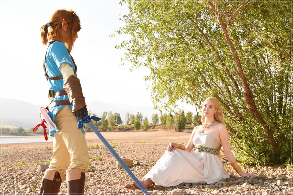 The Legend of Zelda - Breath of the Wild - Princess Zelda &amp; Link Cosplay - portrait photo