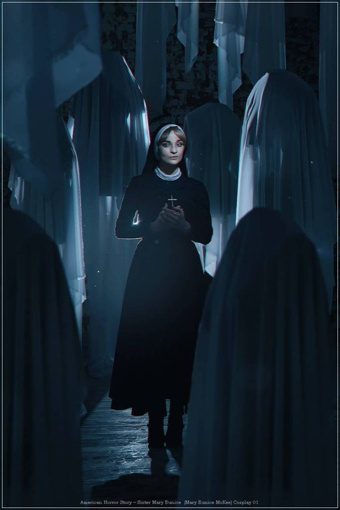 American Horror Story - Sister Mary Eunice (Mary Eunice McKee) Cosplay - portrait photo American Horror Story - Sister Mary Eunice (Mary Eunice McKee) Cosplay - portrait photo