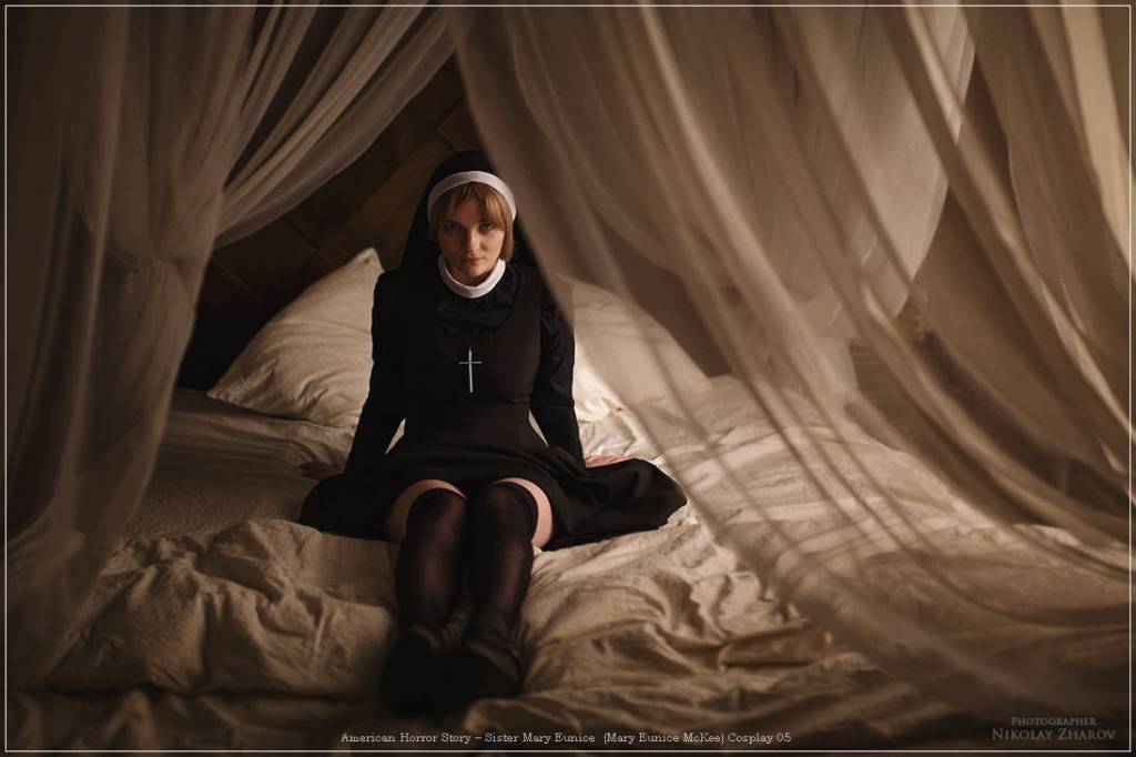 American Horror Story - Sister Mary Eunice (Mary Eunice McKee) Cosplay - full length port. American Horror Story - Sister Mary Eunice (Mary Eunice McKee) Cosplay - full length port.